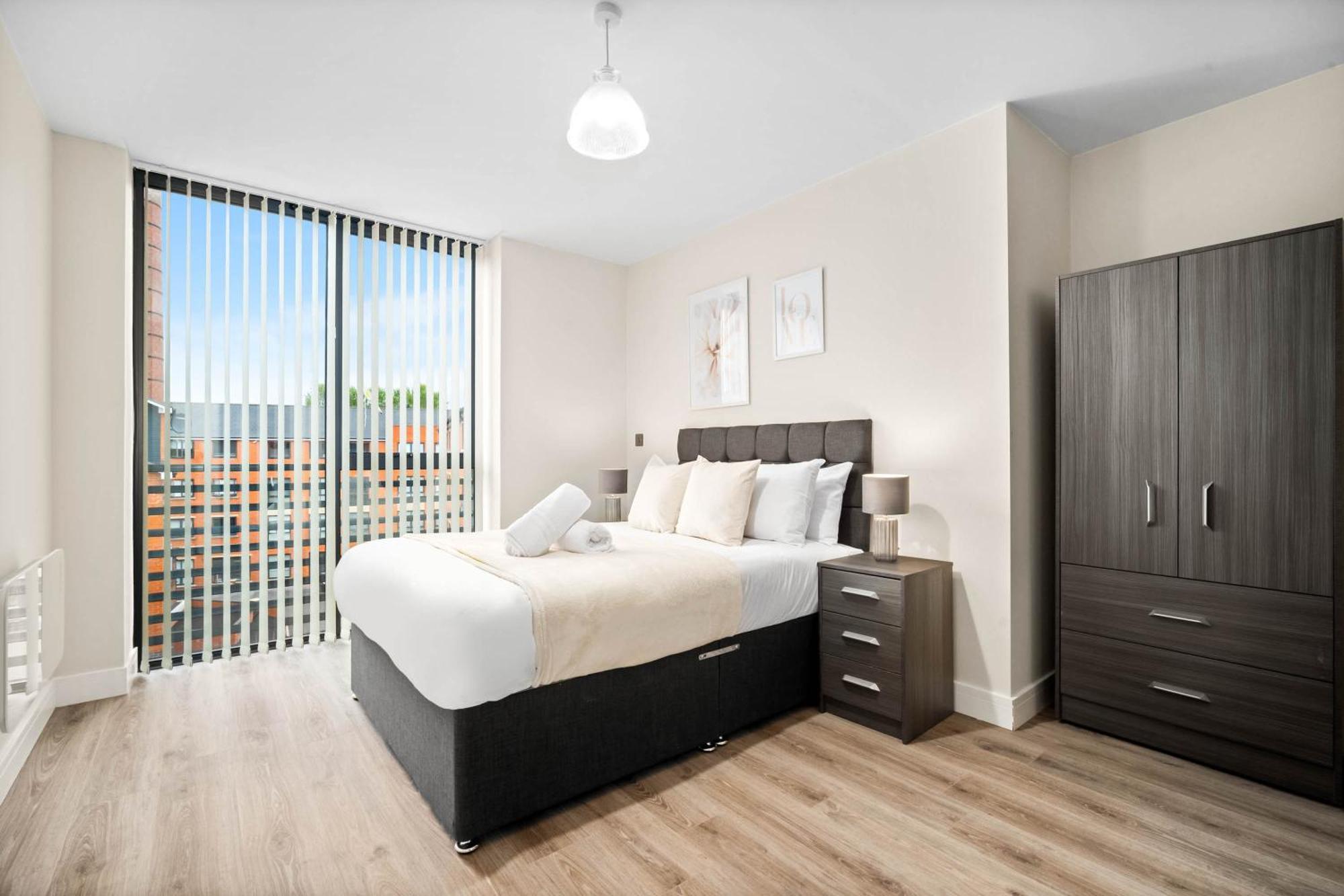 New Luxury Two Bedroom Apartment - City Centre - Netflix - Wifi - Top Rated - Jq 8Ah Бирмингам Екстериор снимка