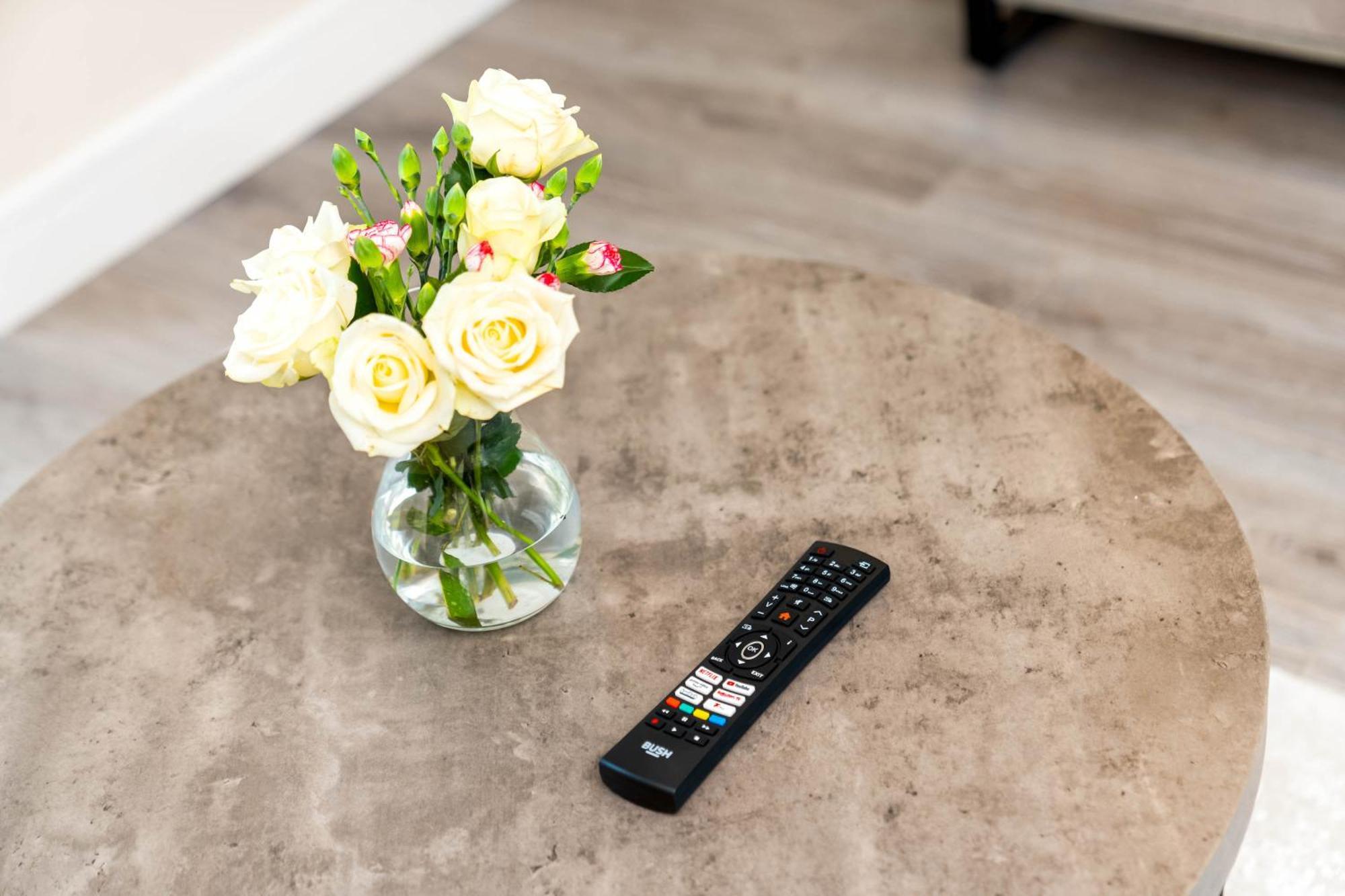 New Luxury Two Bedroom Apartment - City Centre - Netflix - Wifi - Top Rated - Jq 8Ah Бирмингам Екстериор снимка